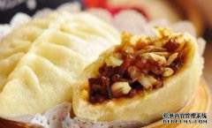 刺激战场：烧茶，三个锤打面包开45挂杀鸡，铁雕