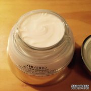 女人买一个信誉良好的奶油并不傻，这三种家用