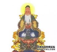 在上帝的名单中有一位上帝帮助天国的皇帝，红