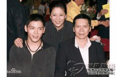 多重影像：向华强成为70岁，现场媲美甲级电影节