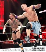 曾经是WWE的三冠王，John Senna打双打！现在他被当