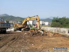 哈尔滨市信义区毁坏了23500平方米的违法建筑