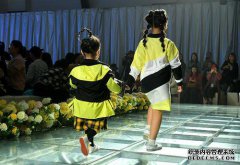[星河之队3：捕食者高清版][百度网盘资源][中英